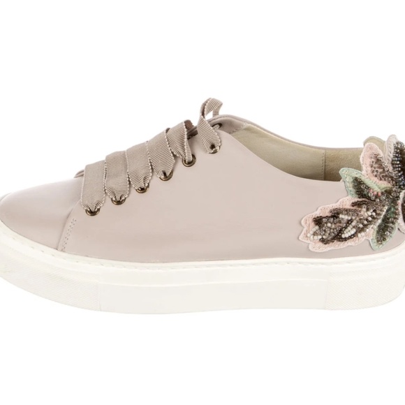 AGL TAN NEUTRAL FLORAL BEADED EMBROIDERY LEATHER SNEAKERS SHOES 7.5 - Picture 2 of 13